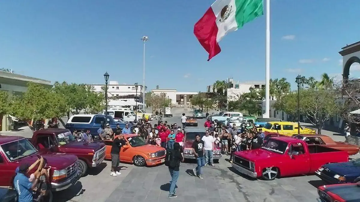 Exhibicion autos clasicos Los Cabos